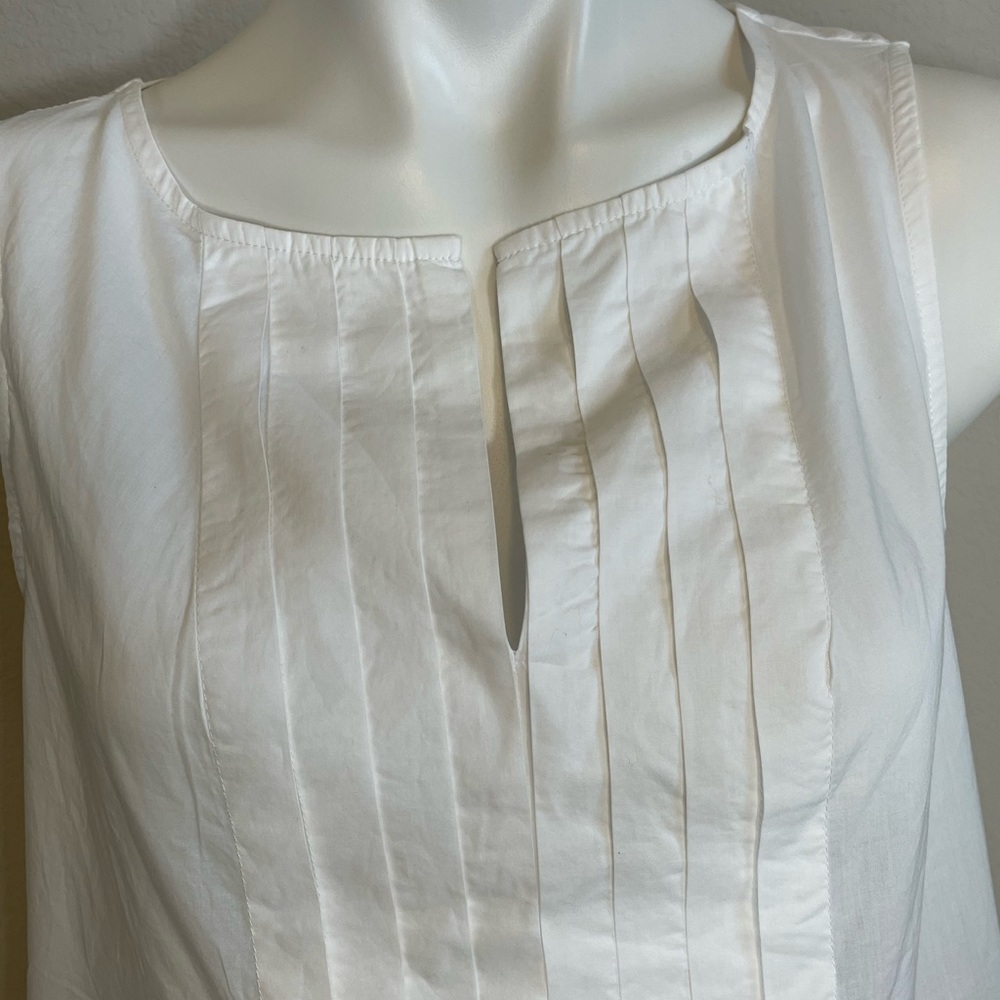 Gap Sleeveless Tank Blouse White Size XS / S - Picture 5 of 7